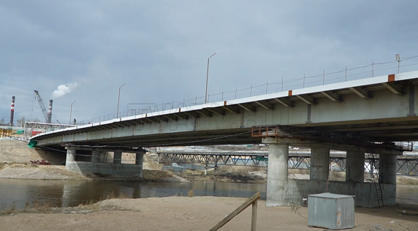 Мэр Улан-Удэ проверил ход работ по возведению третьего моста